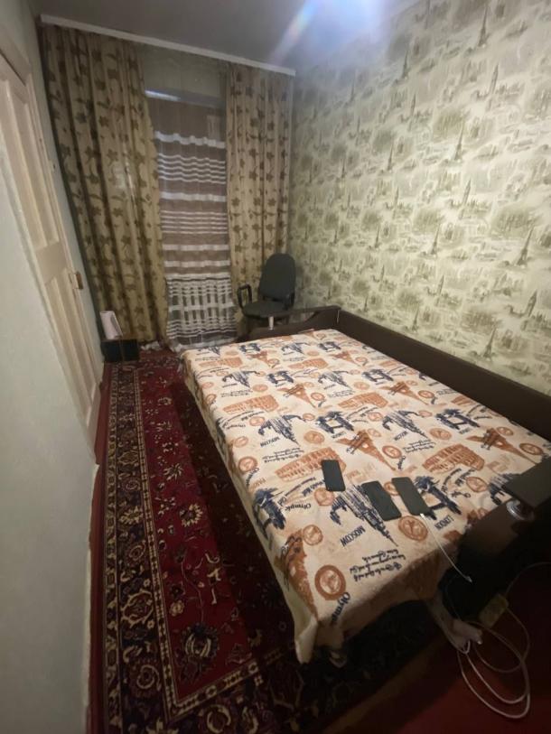 Квартира, 3-кімн., Чугуев, Чугуевский район, Авиатор мкр