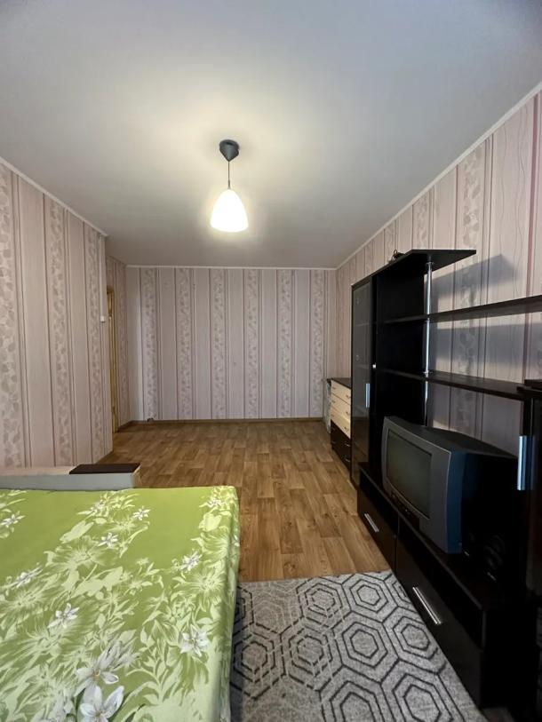 Квартира, 1-кімн., Харьков, 605м/р, Гвардейцев Широнинцев