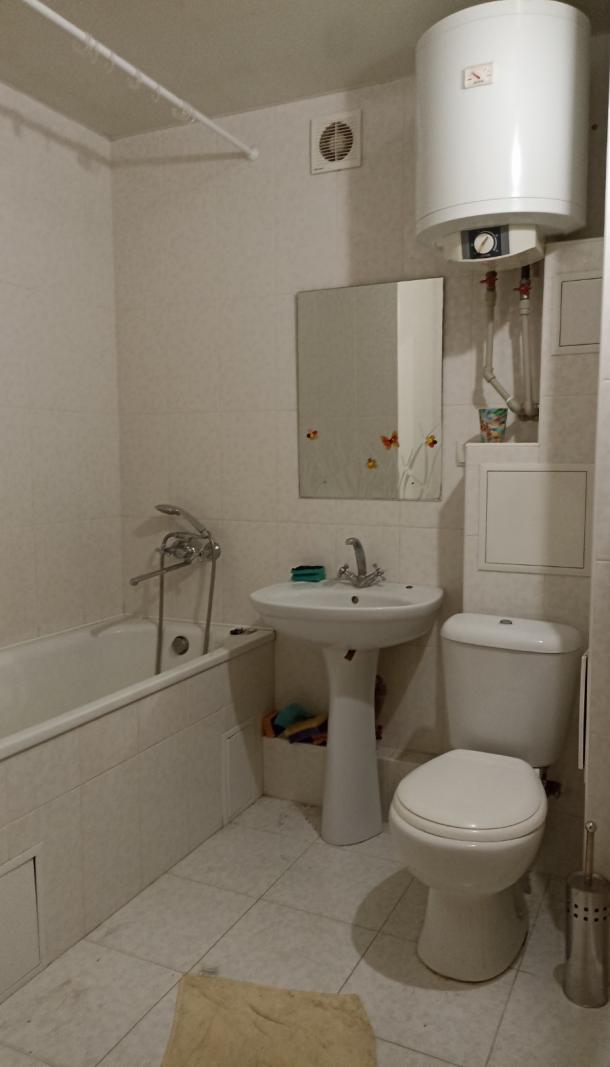 Квартира, 3-кімн., Харьков, 524м/р, Гвардейцев Широнинцев