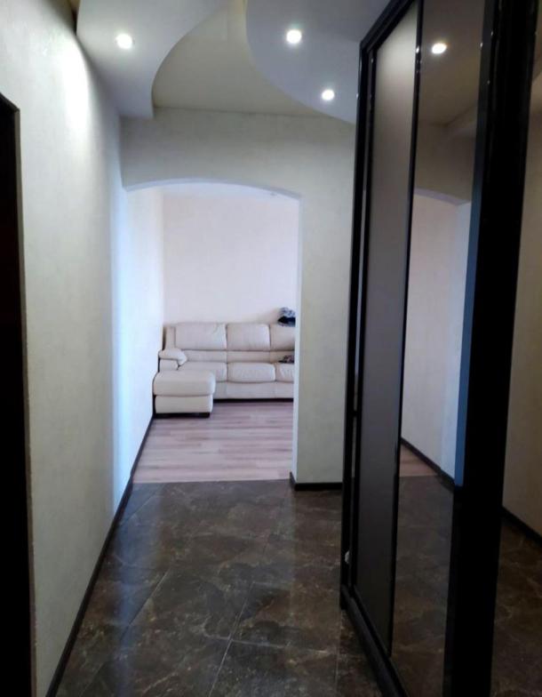 Квартира, 3-кімн., Харьков, Павлово Поле, Станислава Парталы (Балакирева)