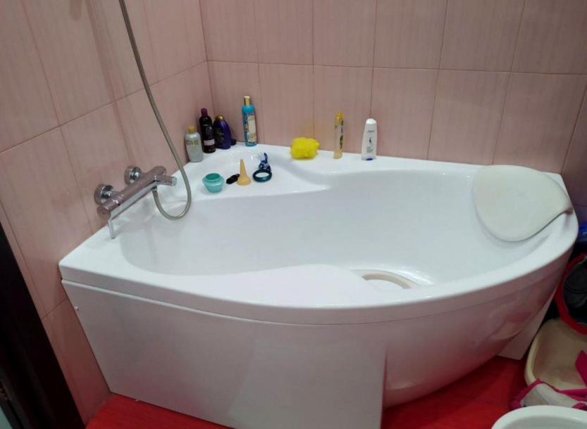 Квартира, 3-кімн., Харьков, Павлово Поле, Станислава Парталы (Балакирева)