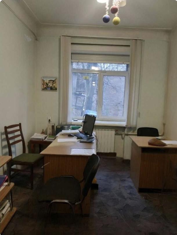 Квартира, 3-кімн., Харьков, Центр, Воробьева