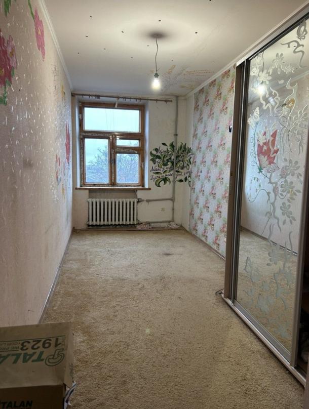 Квартира, 5-кімн., Харьков, Холодная Гора, Григоровское шоссе (Комсомольское шоссе)