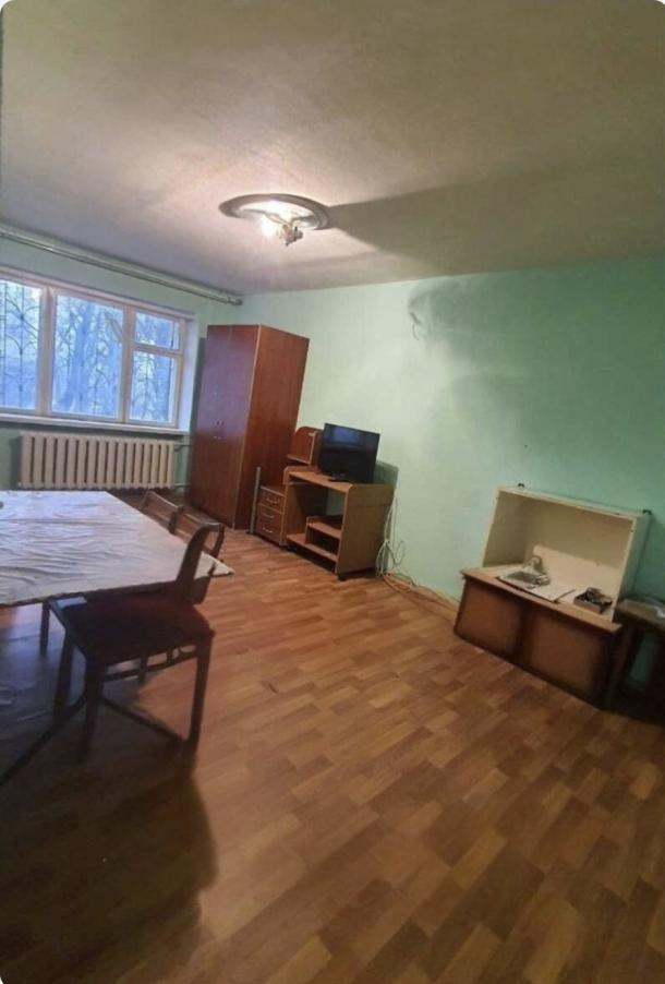 Квартира, 3-кімн., Харьков, 8 хлебзавод, Туркестанская