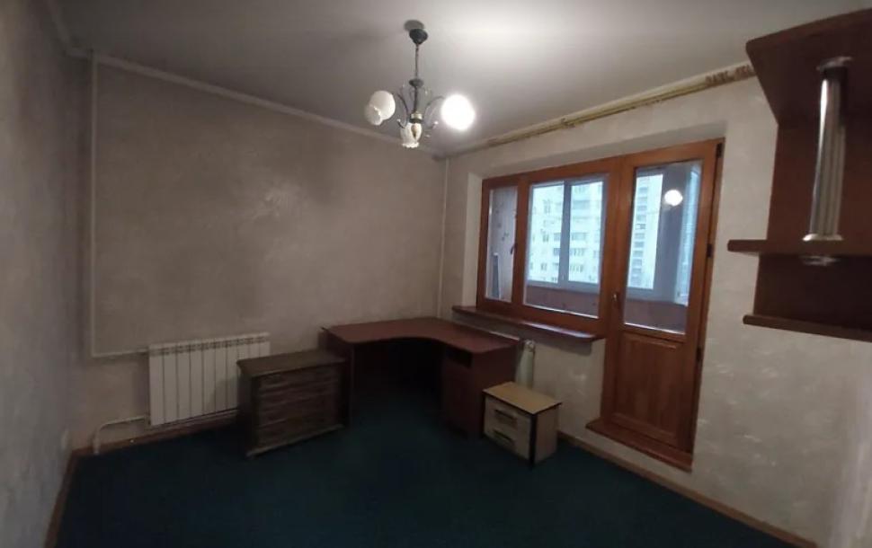 Квартира, 3-кімн., Харьков, Алексеевка, Людвига Свободы пр.