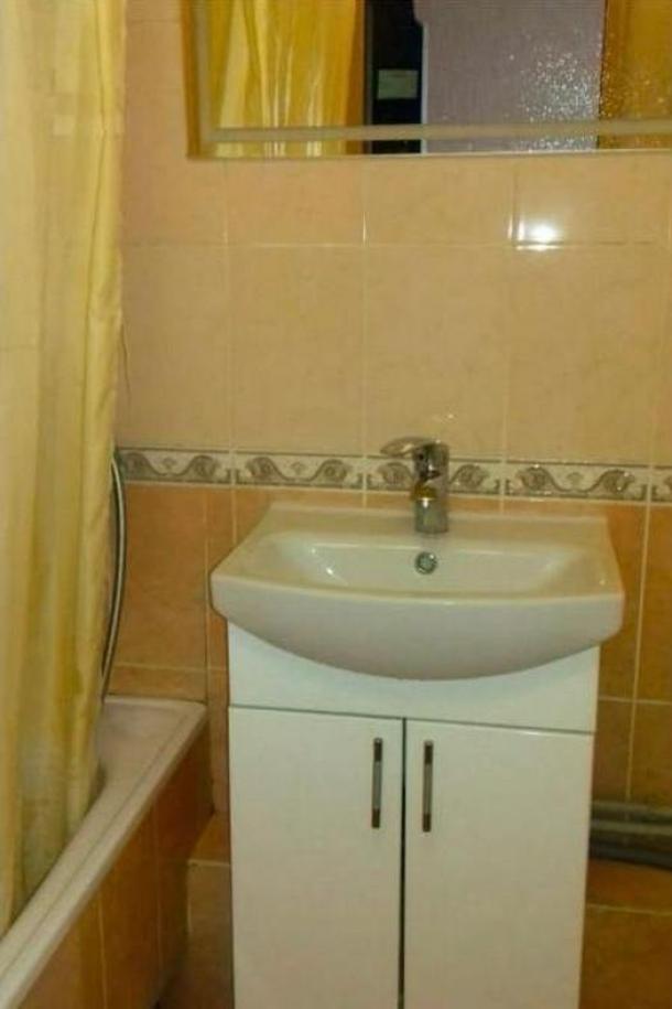 Квартира, 2-кімн., Харьков, 520м/р, Валентиновская