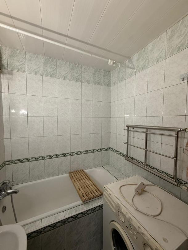 Квартира, 2-кімн., Харьков, Пятихатки, Академика Вальтера