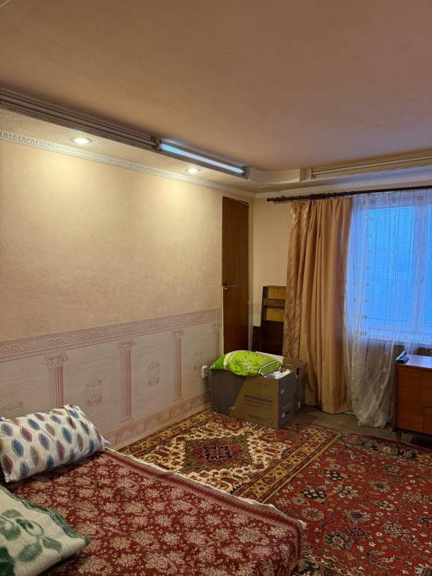 Квартира, 2-кімн., Харьков, Пятихатки, Академика Вальтера