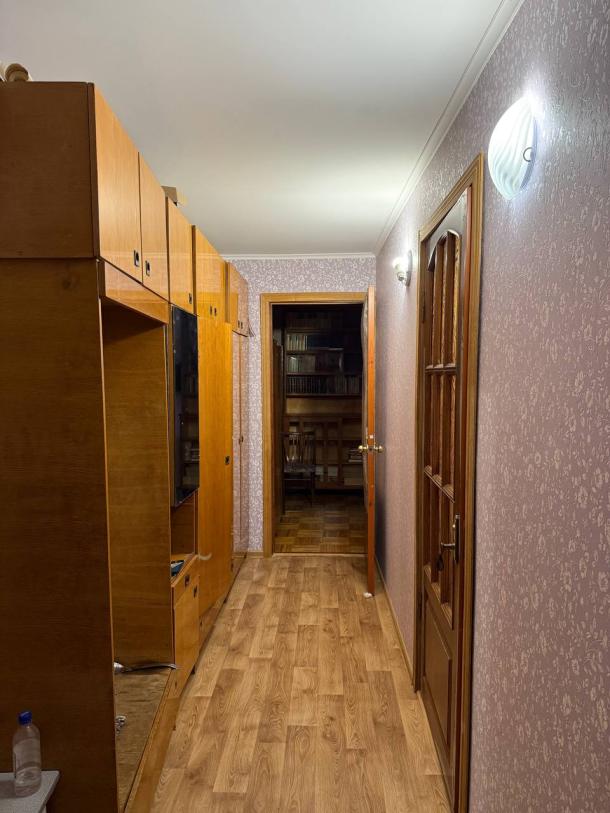 Квартира, 2-кімн., Харьков, Пятихатки, Академика Вальтера