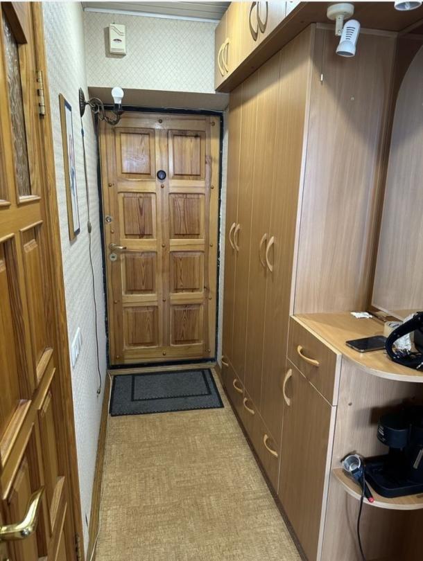 Квартира, 1-кімн., Харьков, Гагарина метро , Аэрокосмический просп. (Гагарина проспект)