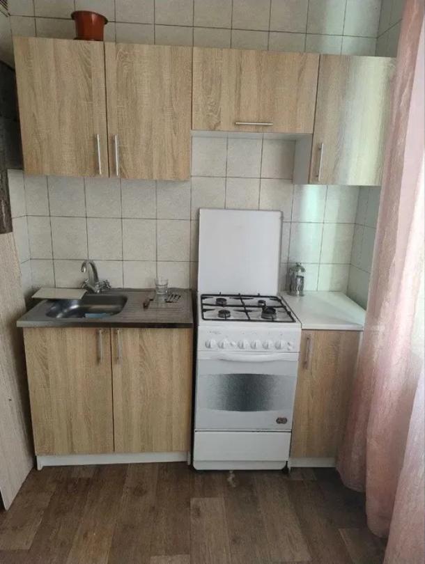 Квартира, 2-кімн., Харьков, Салтовка, Гвардейцев Широнинцев