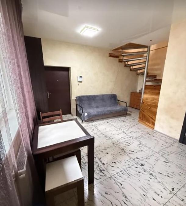 Квартира, 2-кімн., Харьков, Центральный рынок метро, Чеботарская