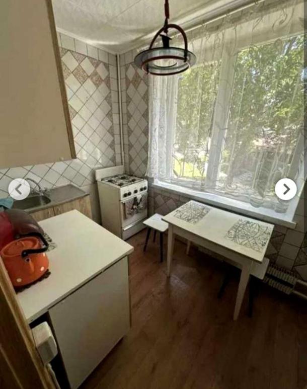 Квартира, 2-кімн., Харьков, 522м/р, Непокоренных (Героев Труда)