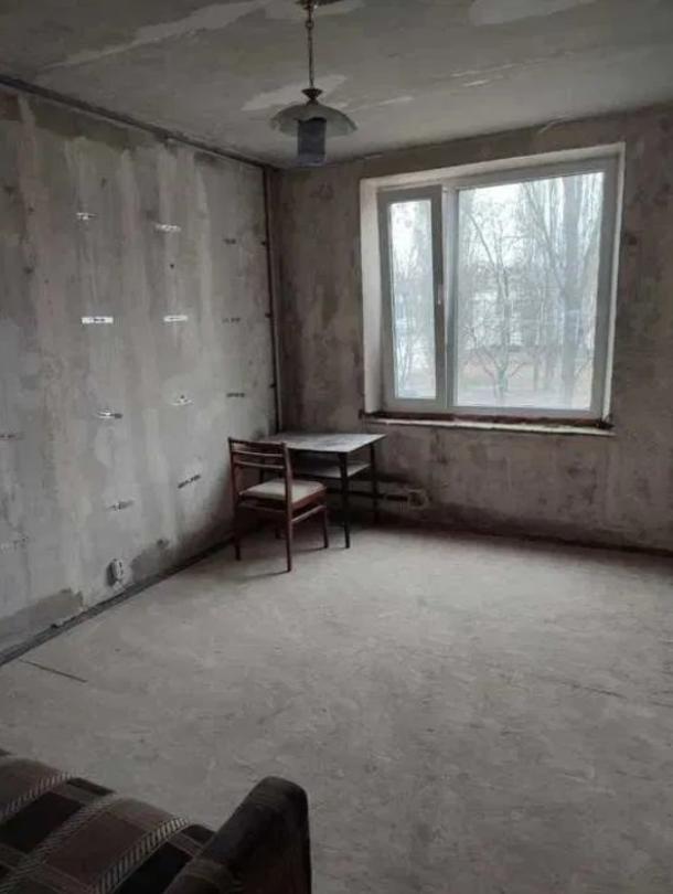 Квартира, 3-кімн., Харьков, 522м/р, Валентиновская