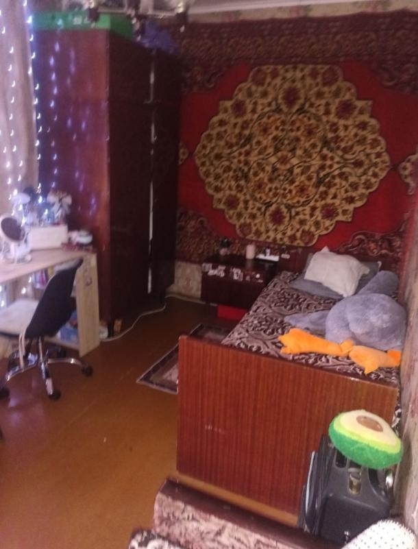 Квартира, 3-кімн., Чугуев, Чугуевский район, Карбышева