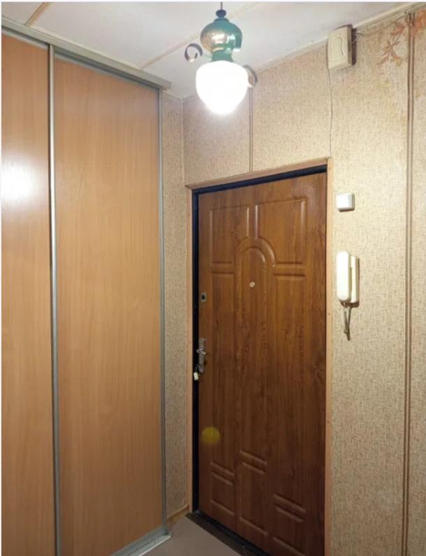 Квартира, 1-кімн., Харьков, 522м/р, Валентиновская