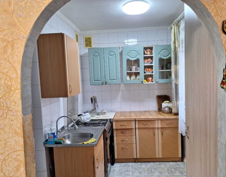 Квартира, 3-кімн., Харьков, Холодная Гора, Полтавский Шлях