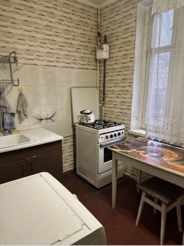 Квартира, 2-кімн., Харьков, 607м/р, Гвардейцев Широнинцев