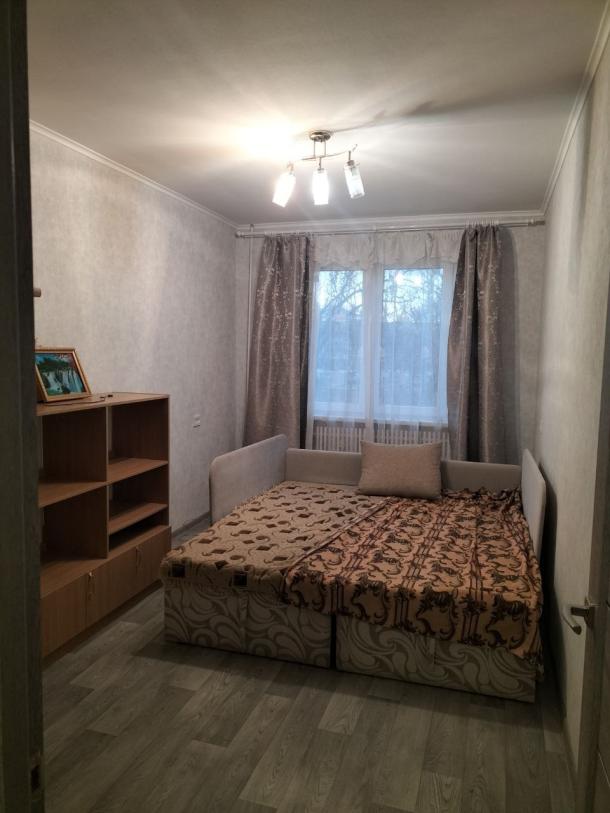 Квартира, 2-кімн., Харьков, 3 Северная Салтовка, Метростроителей