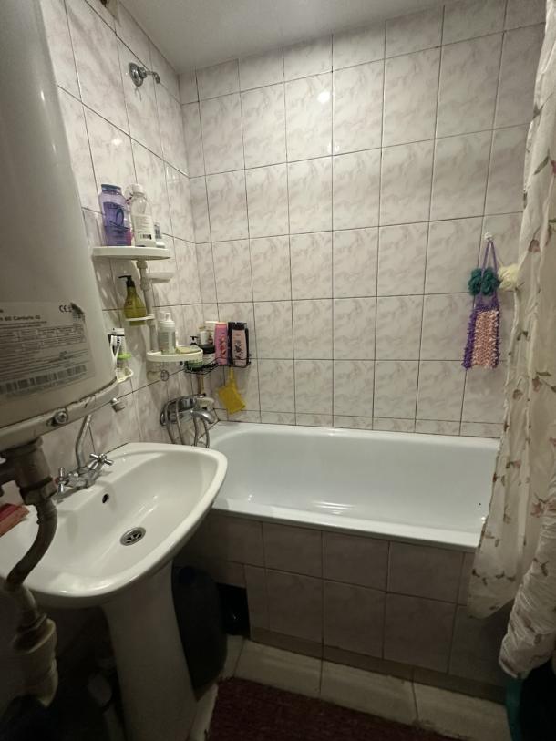 Квартира, 4-кімн., Солоницевка, Харьковский район, Энергетическая