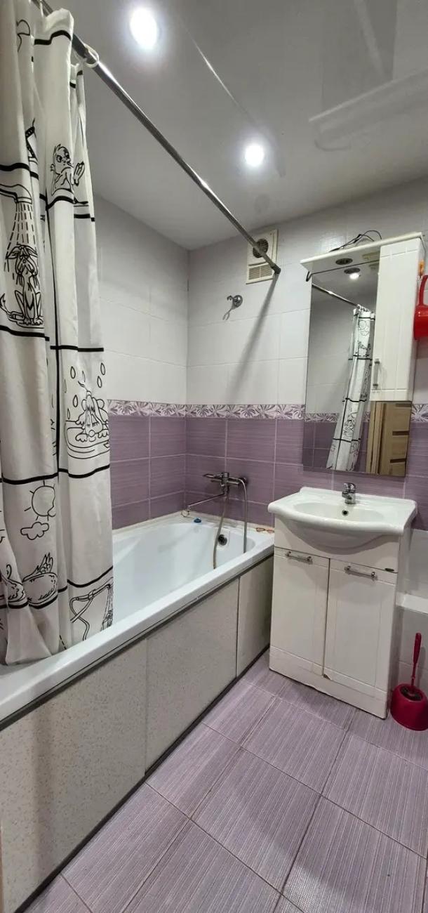 Квартира, 2-кімн., Харьков, Восточный, Мира