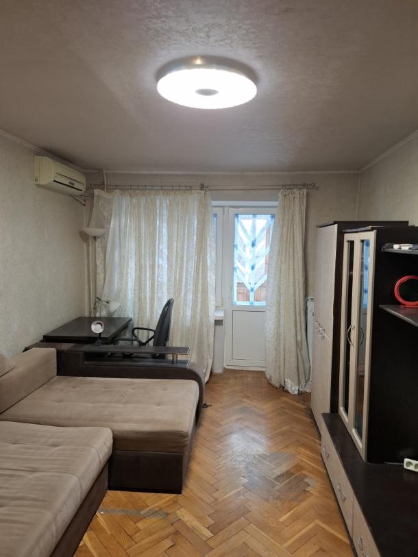 Квартира, 2-кімн., Харьков, Одесская, Аэрокосмический просп. (Гагарина проспект)