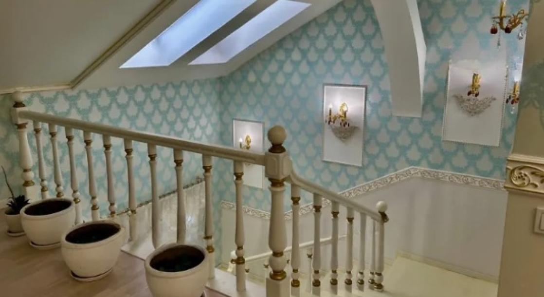 Квартира, 4-кімн., Харьков, Нагорный, Сумская