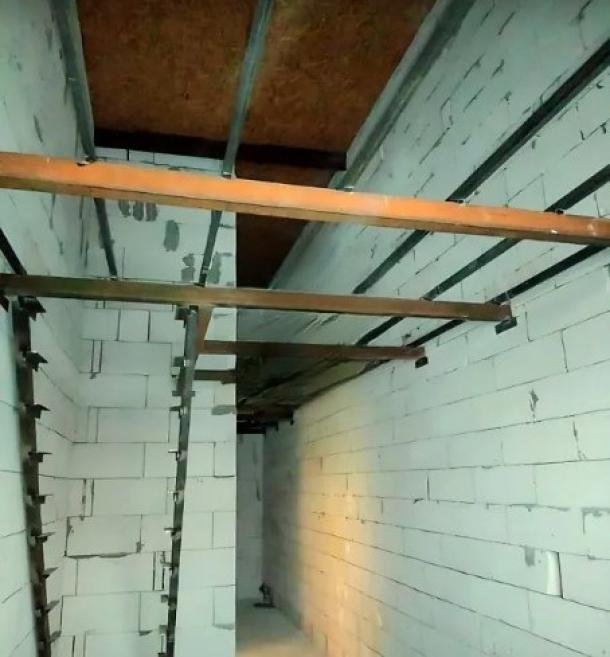 Гостинка, Харьков, Защитников Украины метро, Героев Харькова пр-т