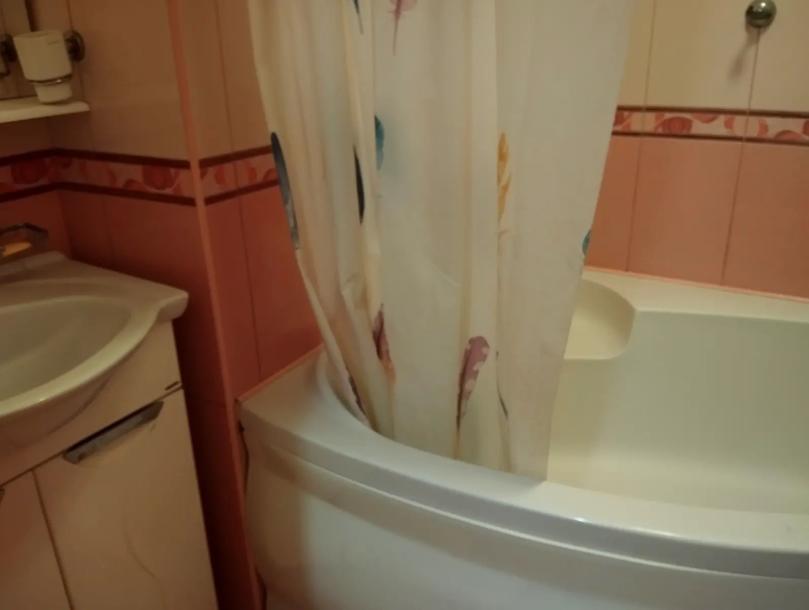 Квартира, 2-кімн., Харьков, Защитников Украины метро, Аптекарский пер.