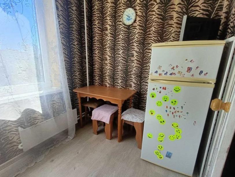 Квартира, 1-кімн., Харьков, Алексеевка, Победы пр.