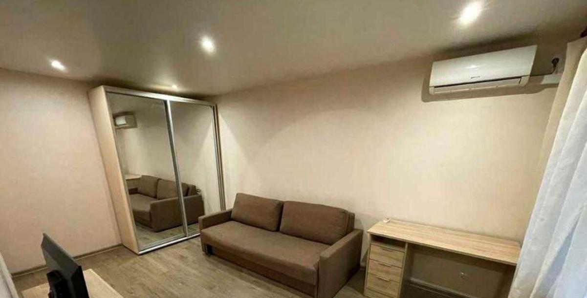 Квартира, 1-кімн., Харьков, Павлово Поле, Науки пр.