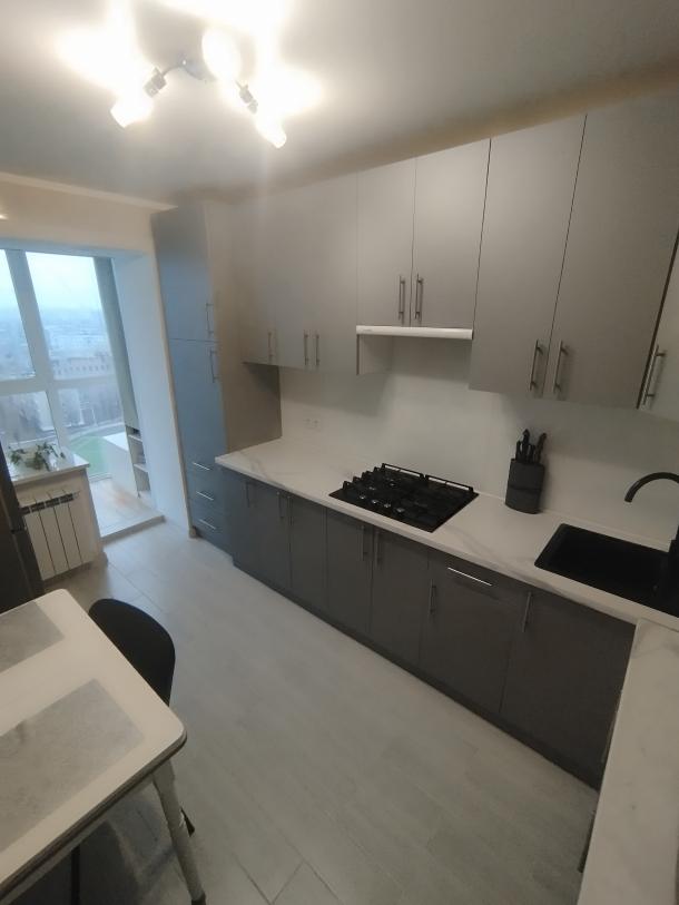 Квартира, 2-кімн., Харьков, Гагарина метро , Аэрокосмический просп. (Гагарина проспект)