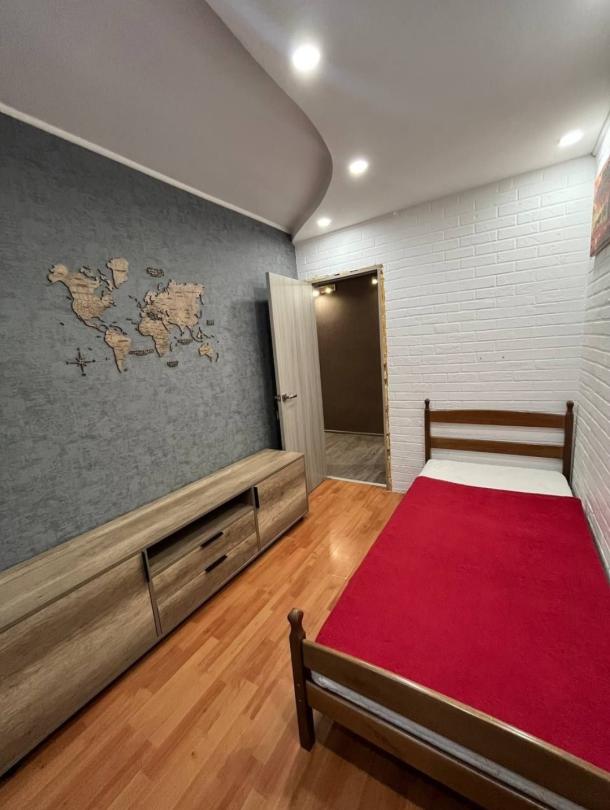 Квартира, 2-кімн., Харьков, Новые Дома, Ощепкова