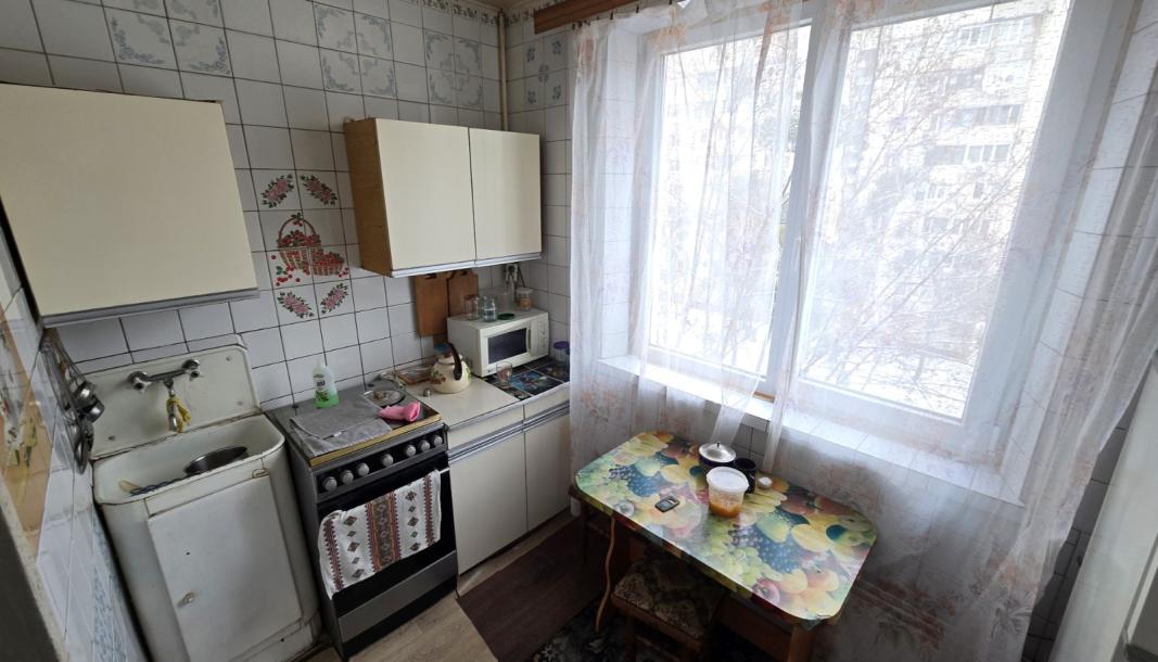 Квартира, 2-кімн., Харьков, Горизонт, Героев Харькова пр-т