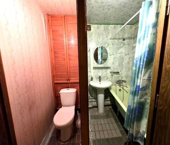 Квартира, 2-кімн., Харьков, Алексеевка, Победы пр.