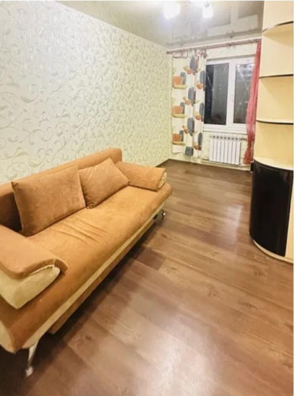 Квартира, 2-кімн., Харьков, 606Ам/р, Светлая