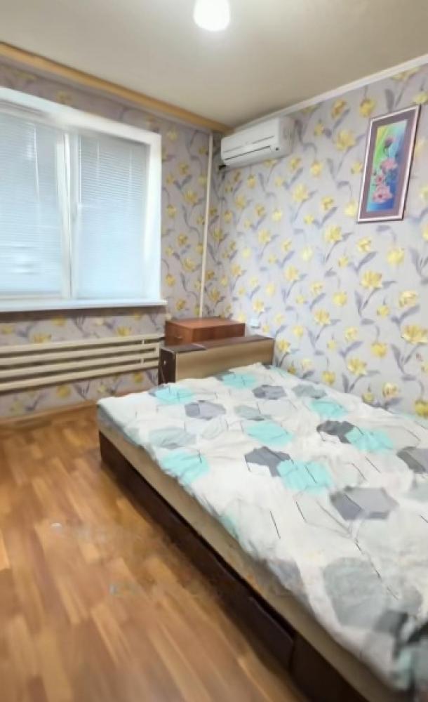 Квартира, 2-кімн., Харьков, Бавария, Петра Свинаренко