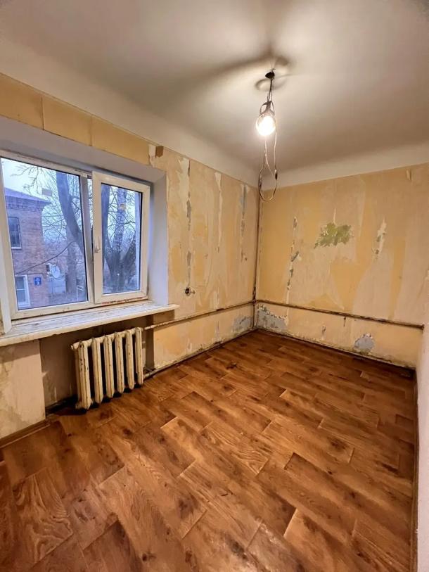 Квартира, 2-кімн., Харьков, Павловка, Мирная