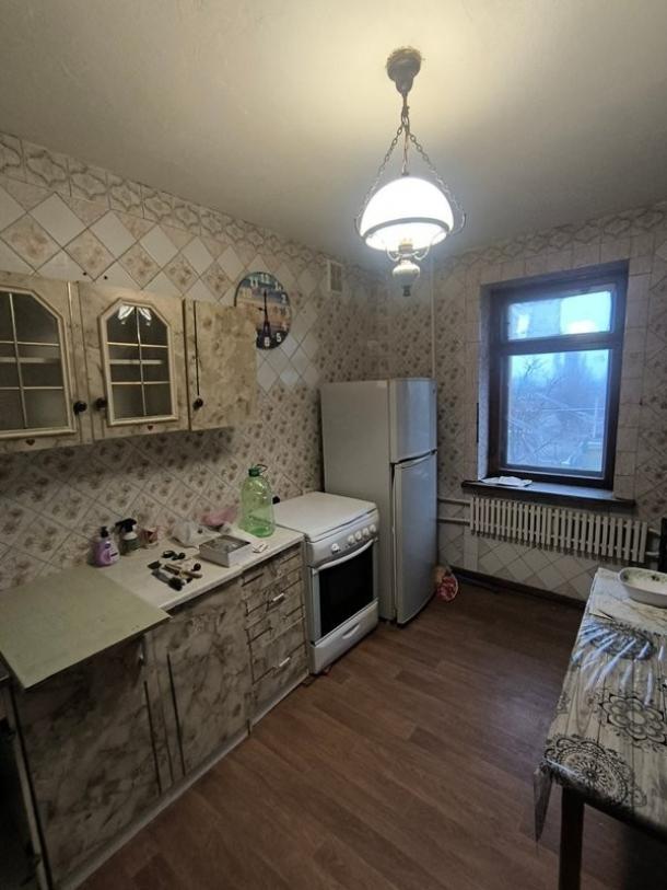 Квартира, 3-кімн., Харьков, Завод Шевченко, Академика Богомольца