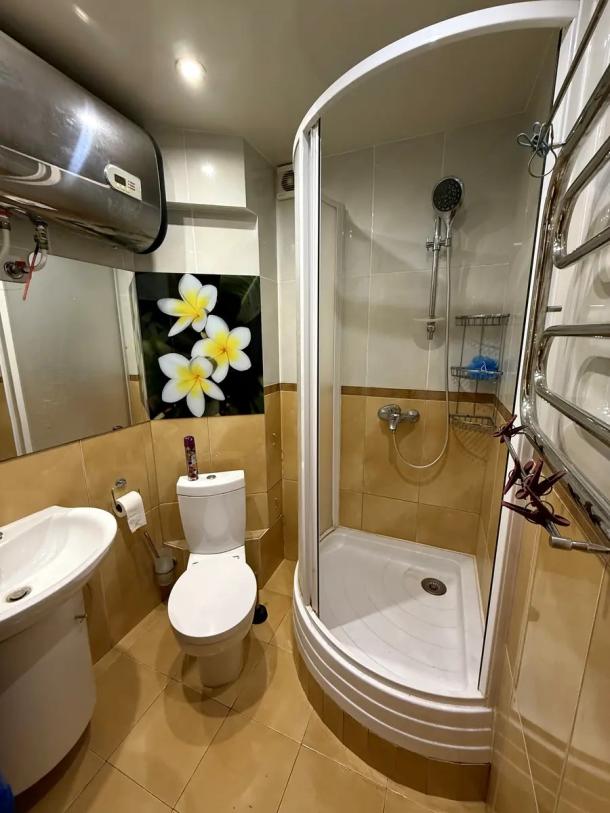 Квартира, 4-кімн., Харьков, Павлово Поле, Деревянко