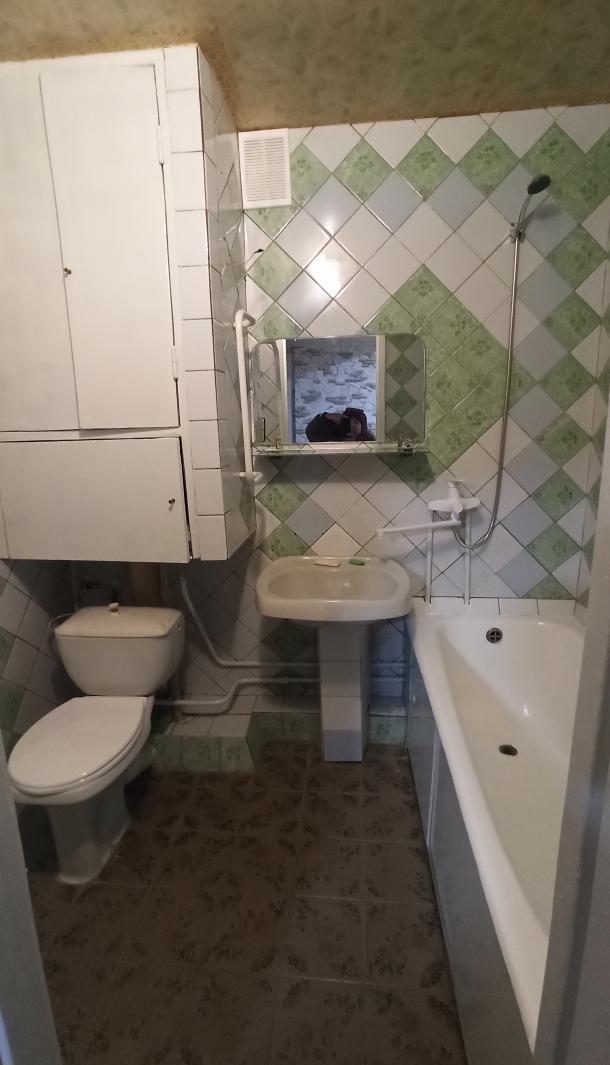 Квартира, 2-кімн., Харьков, Алексеевка, Ахсарова