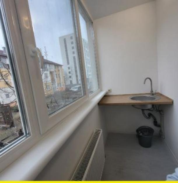 Гостинка, Харьков, Старая Салтовка, Академиков Ахиезеров