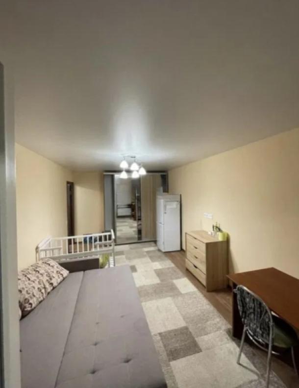 Квартира, 1-кімн., Харьков, 656м/р, Гвардейцев Широнинцев