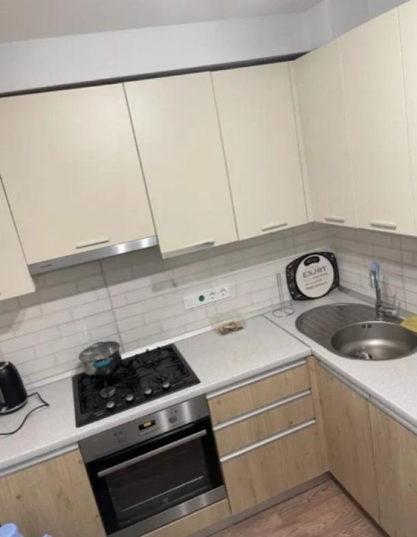 Квартира, 1-кімн., Харьков, 656м/р, Гвардейцев Широнинцев