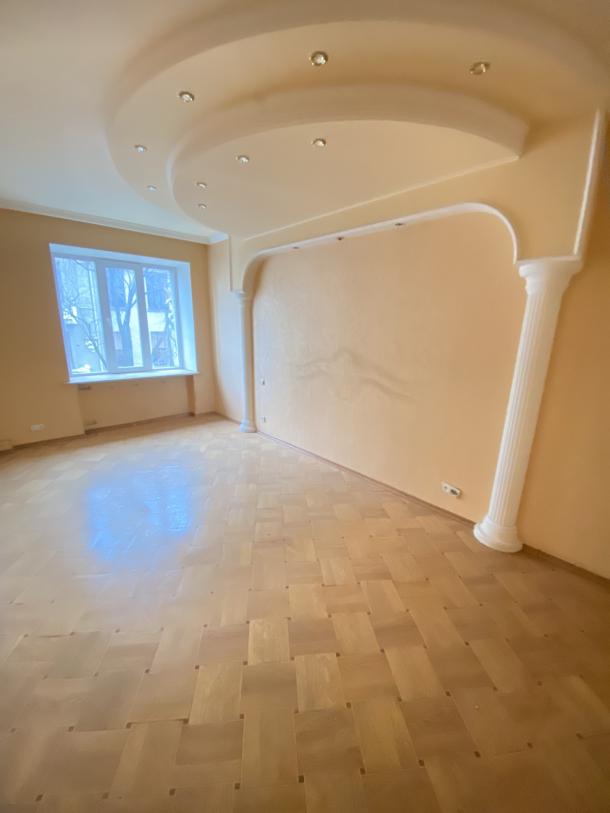 Квартира, 3-кімн., Харьков, Центр, Чернышевская