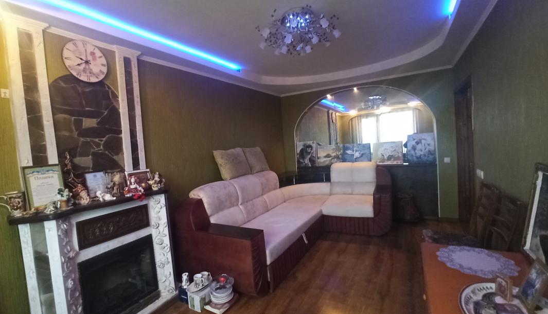 Квартира, 2-кімн., Дергачи, Харьковский район, Суворова