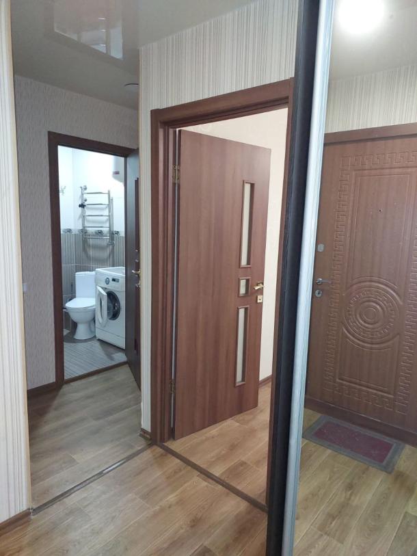 Квартира, 2-кімн., Харьков, 608м/р, Непокоренных (Героев Труда)