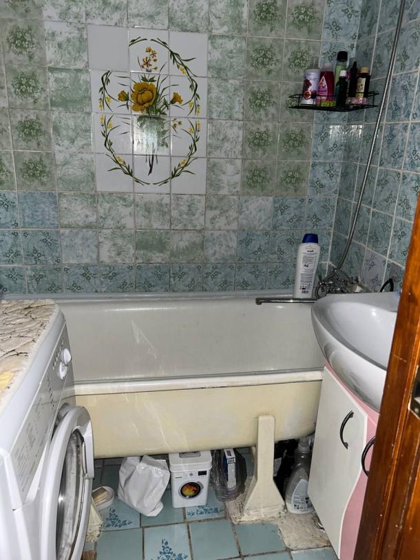 Квартира, 3-кімн., Чугуев, Чугуевский район, Авиатор мкр