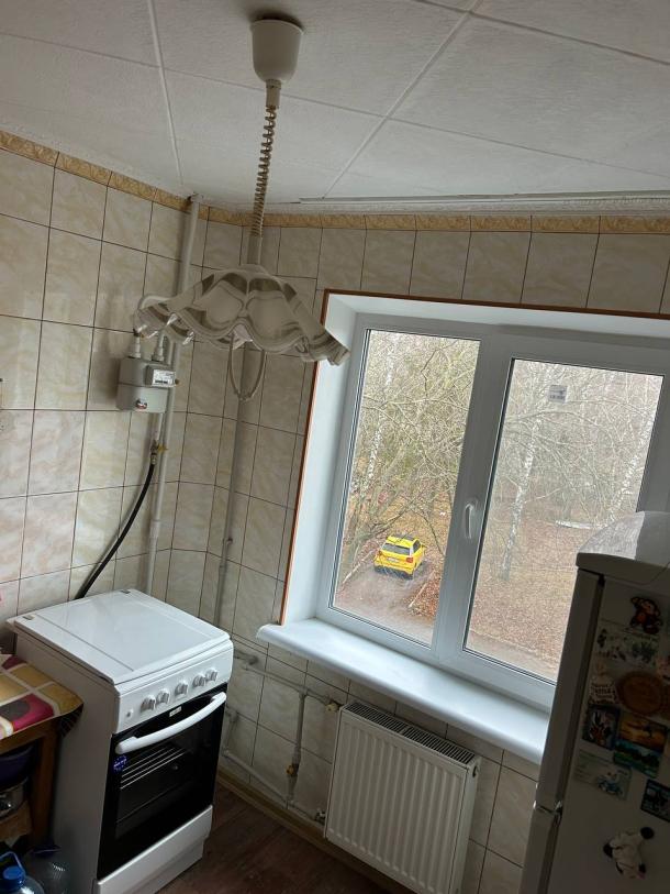 Квартира, 3-кімн., Чугуев, Чугуевский район, Авиатор мкр