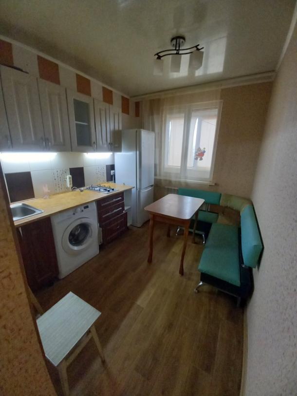 Квартира, 1-кімн., Харьков, Северная Салтовка, Метростроителей